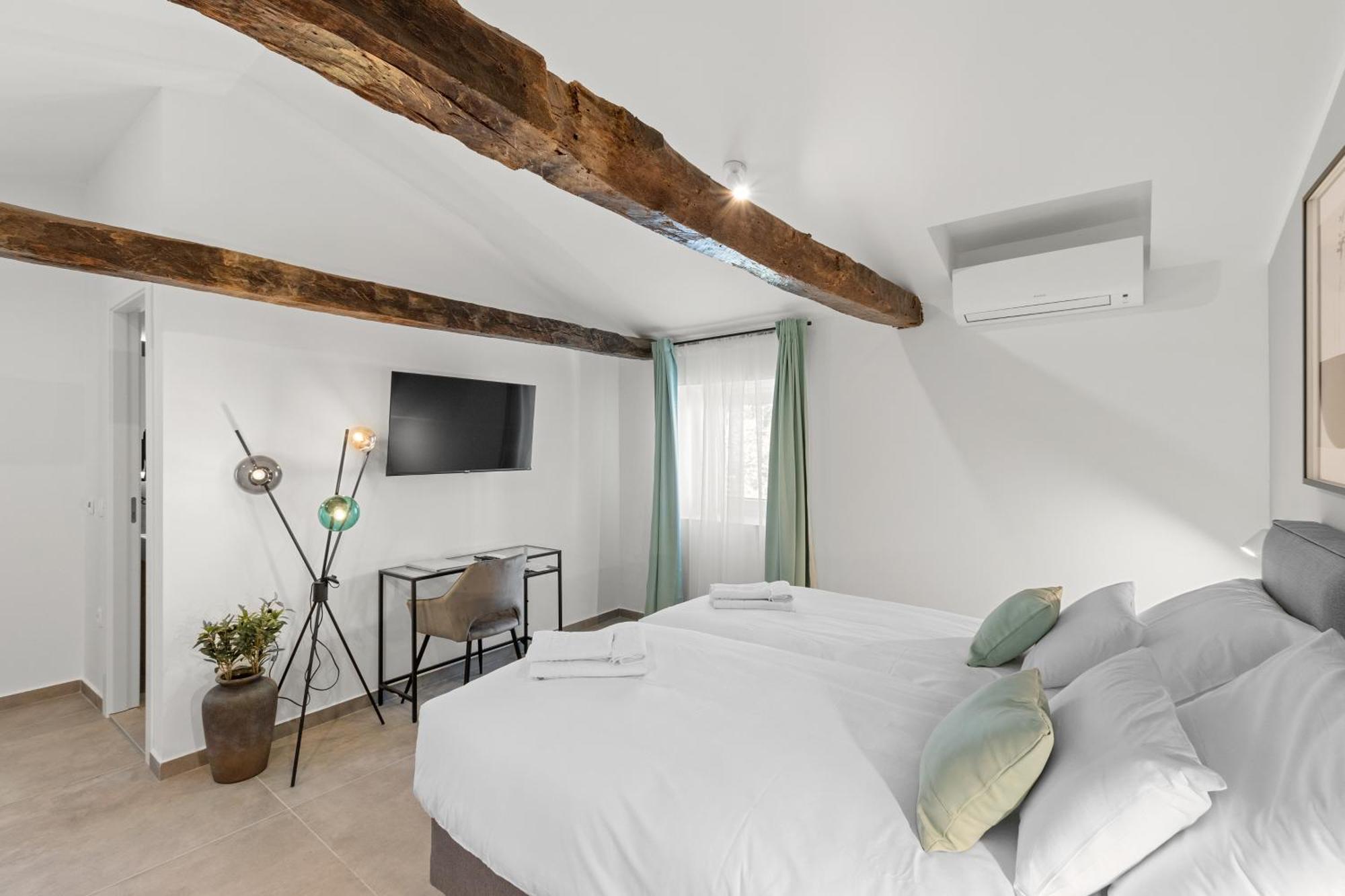 Konoba Most Rooms Бузет Екстер'єр фото
